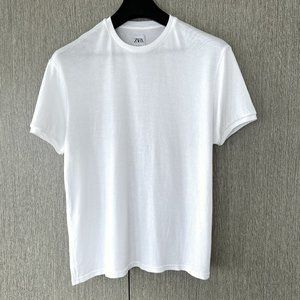Zara White Knit T-Shirt - Size Medium